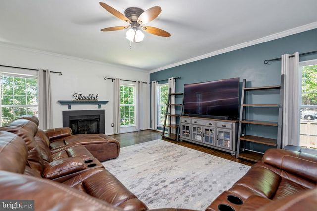 15530 WHEATFIELD RD, Woodbridge, VA 22193