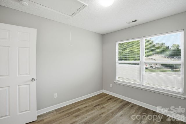 2306 Jordi Way, Charlotte, NC 28213