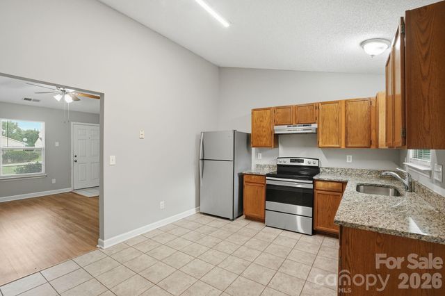 2306 Jordi Way, Charlotte, NC 28213