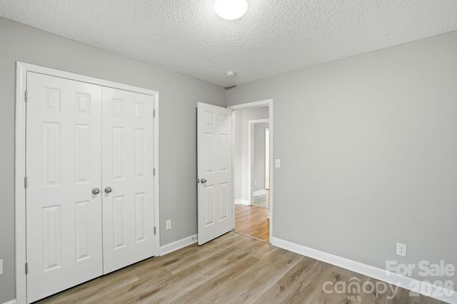 2306 Jordi Way, Charlotte, NC 28213