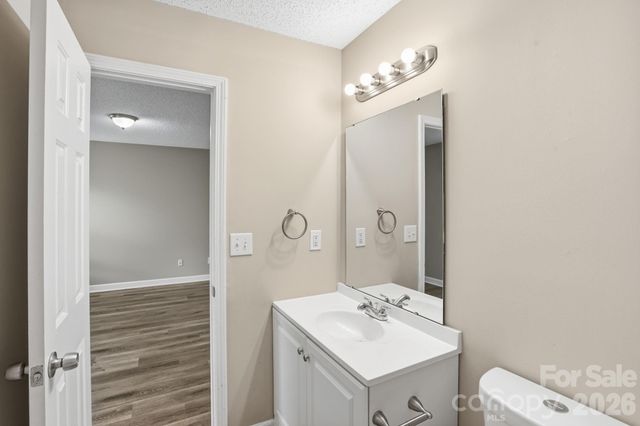 2306 Jordi Way, Charlotte, NC 28213
