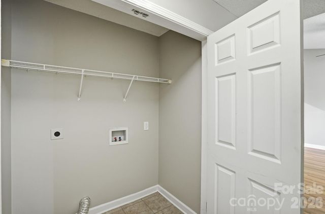 2306 Jordi Way, Charlotte, NC 28213
