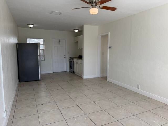 1913 Division Avenue 102, West Palm Beach, FL 33407