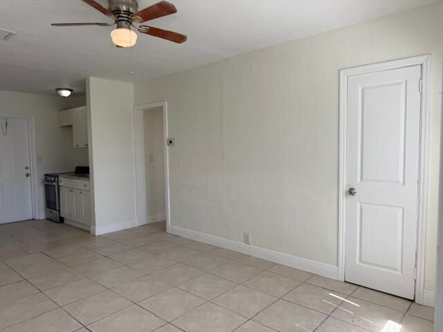 1913 Division Avenue 102, West Palm Beach, FL 33407