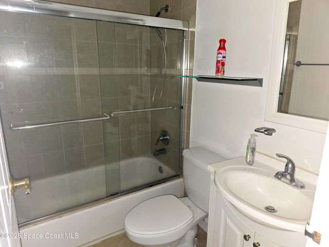 250 N Banana River Drive J16, Merritt Island, FL 32952