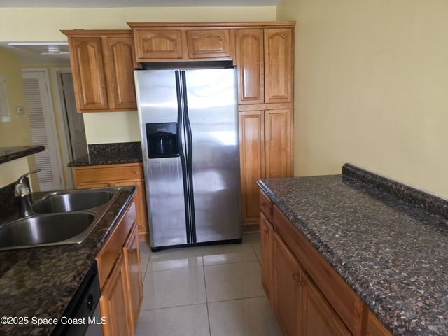 250 N Banana River Drive J16, Merritt Island, FL 32952