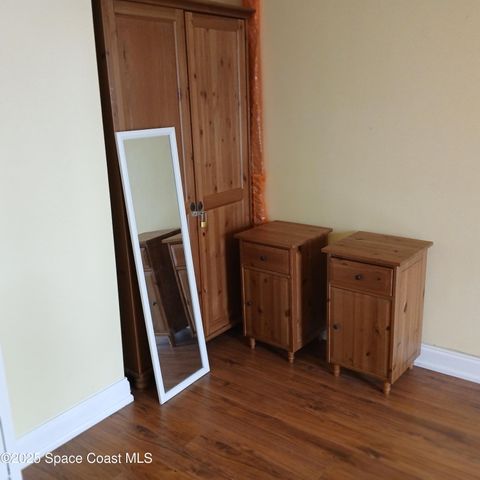 250 N Banana River Drive J16, Merritt Island, FL 32952