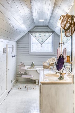 2528 Wunderlich Road, Fayetteville, TX 78940