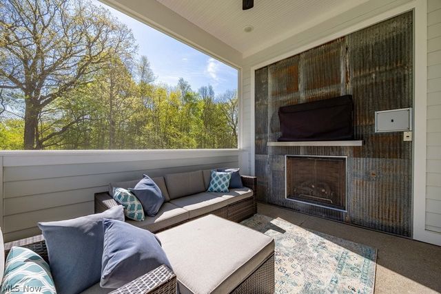 20935 Indian Hollow Road, Wellington, OH 44090
