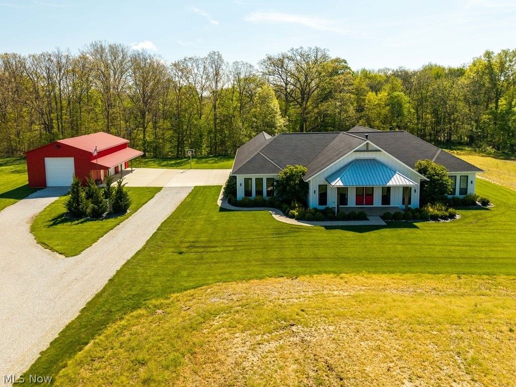 20935 Indian Hollow Road, Wellington, OH 44090