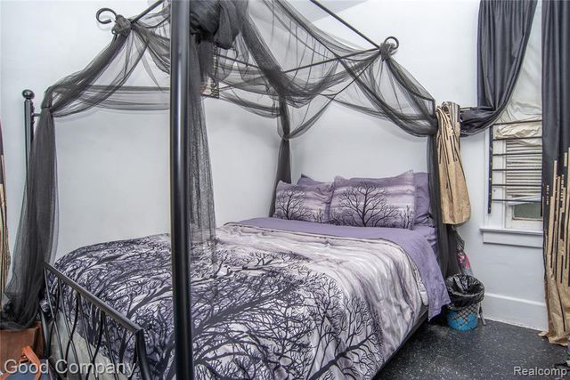 15872 Coyle Street, Detroit, MI 48227