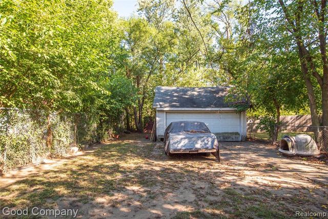 15872 Coyle Street, Detroit, MI 48227