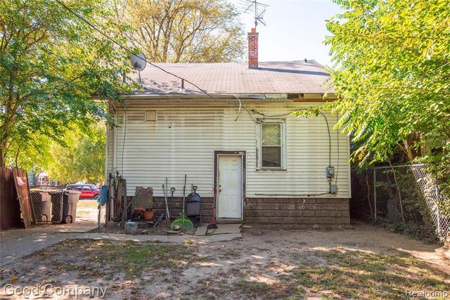 15872 Coyle Street, Detroit, MI 48227