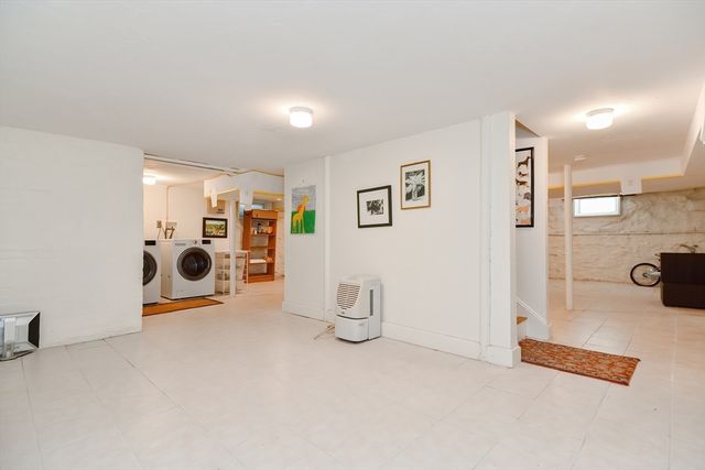 3 Forest St 3, Newton, MA 02461