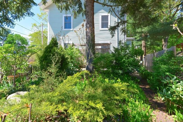 3 Forest St 3, Newton, MA 02461