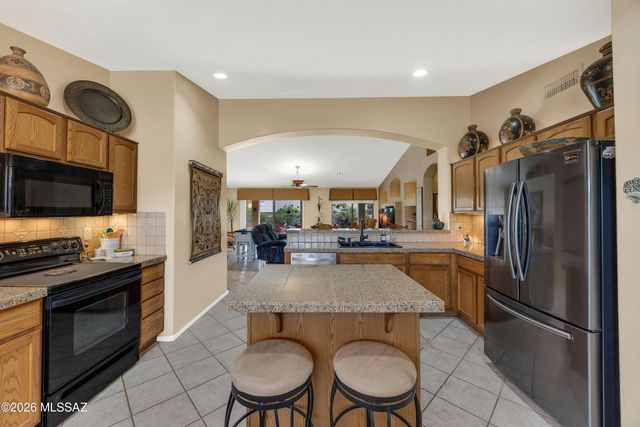 38845 S Rock Wood Drive, Tucson, AZ 85739