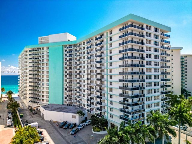 3725 S Ocean Drive PH18, Hollywood, FL 33019