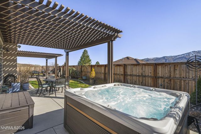 8726 Larkhaven Court, Reno, NV 89523