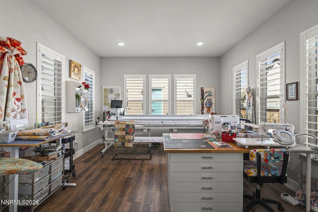 Image 23 of property listing at 8726 Larkhaven Court, Reno, NV 89523