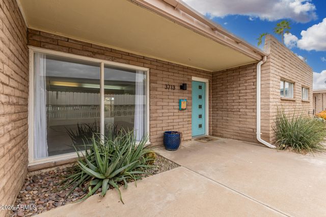 3713 E GLENROSA Avenue, Phoenix, AZ 85018