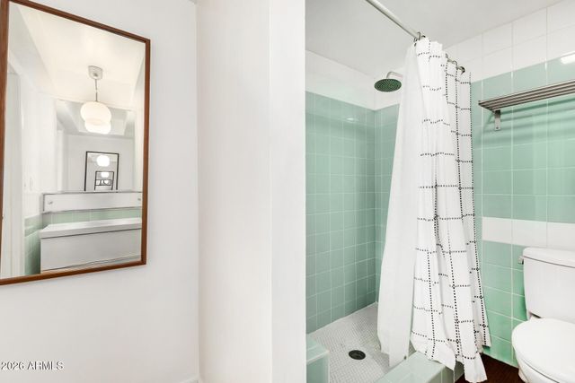 3713 E GLENROSA Avenue, Phoenix, AZ 85018