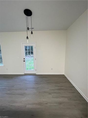 1015 Sharon Street, High Point, NC 27260