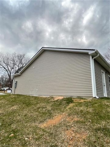 1015 Sharon Street, High Point, NC 27260