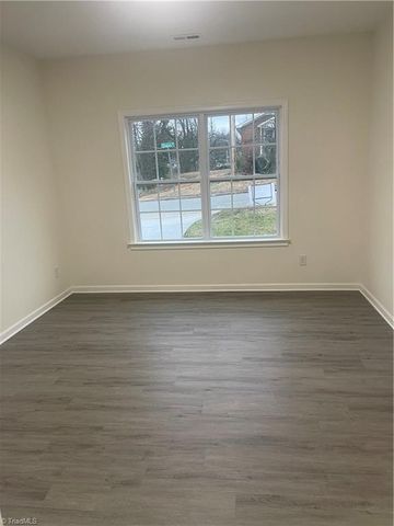 1015 Sharon Street, High Point, NC 27260