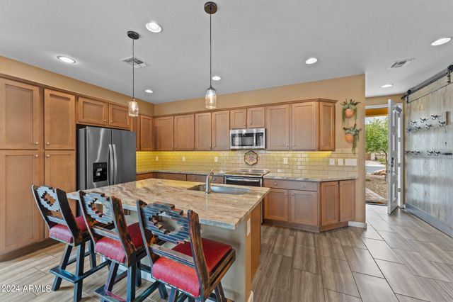 3756 GOLDMINE CANYON Way, Wickenburg, AZ 85390