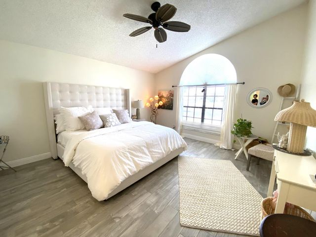 12378 Pleasant Green Way, Boynton Beach, FL 33437