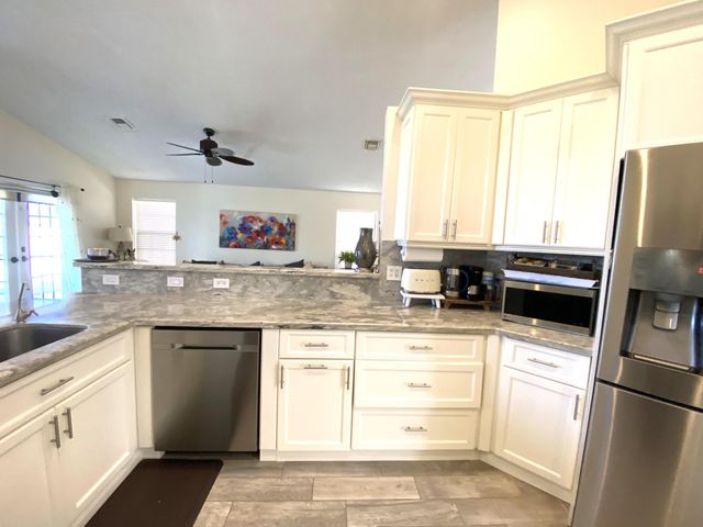 12378 Pleasant Green Way, Boynton Beach, FL 33437