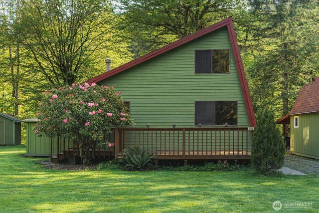 8216 Rose Valley Road, Kelso, WA 98626
