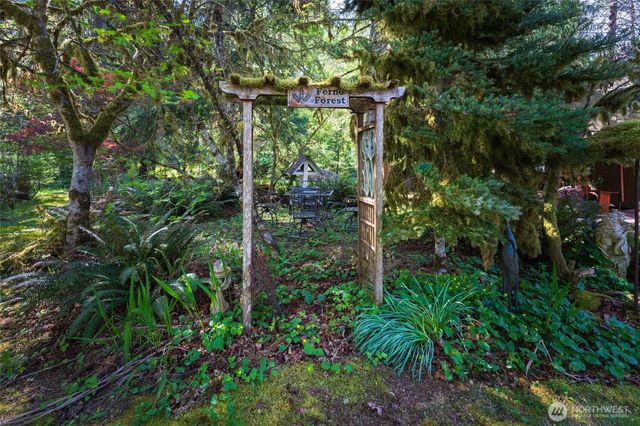 8216 Rose Valley Road, Kelso, WA 98626