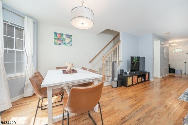 4 The Arbors, New Providence Boro, NJ 07974