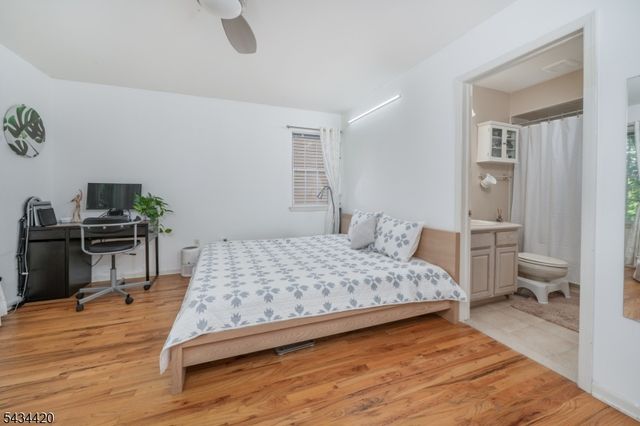 4 The Arbors, New Providence Boro, NJ 07974