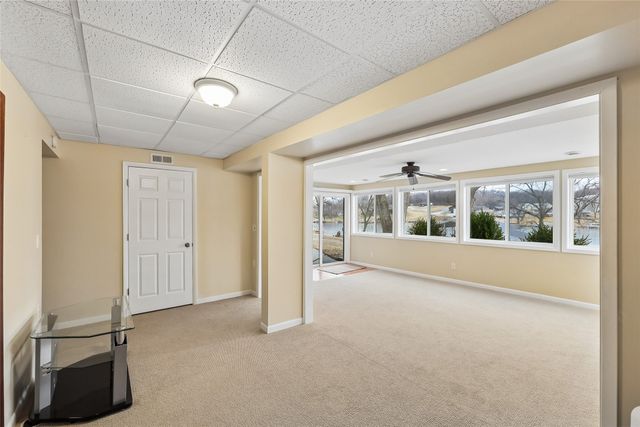 199 Cottage Lane, Montezuma, IA 50171