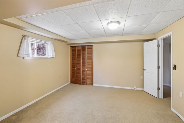 199 Cottage Lane, Montezuma, IA 50171