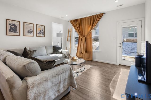 1713 Mainsail Ln, Chester, VA 23836