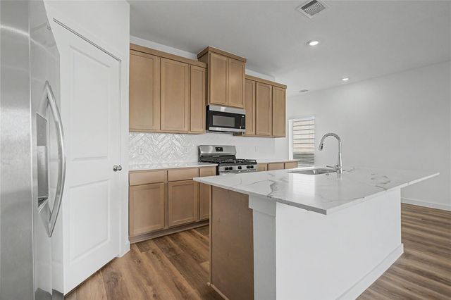 2629 Mchenry Landing Lane, Houston, TX 77051