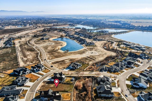 6527 Big Wood Way, Star, ID 83669