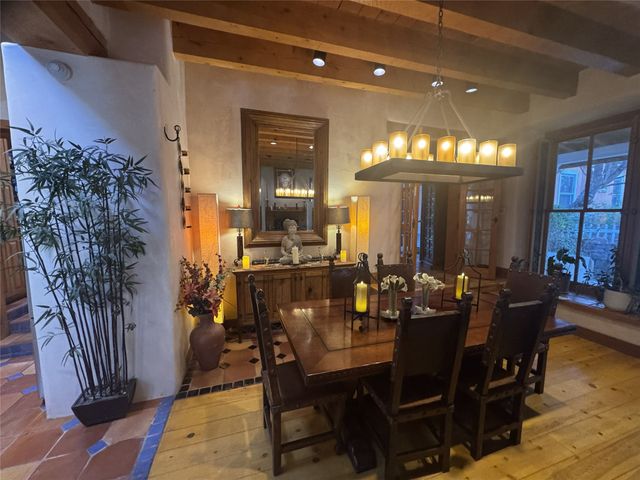 30 Estrellas De Tano, Santa Fe, NM 87506
