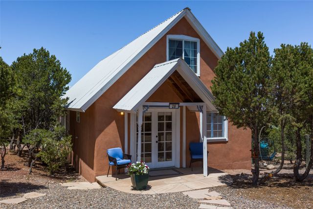 30 Estrellas De Tano, Santa Fe, NM 87506