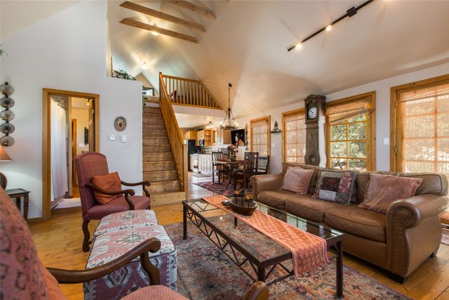 30 Estrellas De Tano, Santa Fe, NM 87506