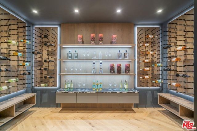 525 N Camden Drive, Beverly Hills, CA 90210