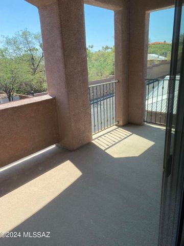 653 N Encanto Village Way, Tucson, AZ 85716