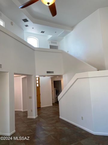 653 N Encanto Village Way, Tucson, AZ 85716