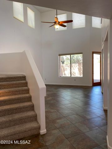 653 N Encanto Village Way, Tucson, AZ 85716