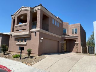 653 N Encanto Village Way, Tucson, AZ 85716
