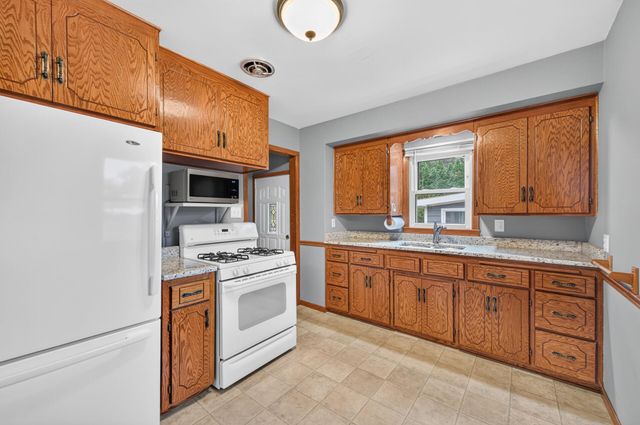 11571 Kumquat Street NW, Coon Rapids, MN 55448
