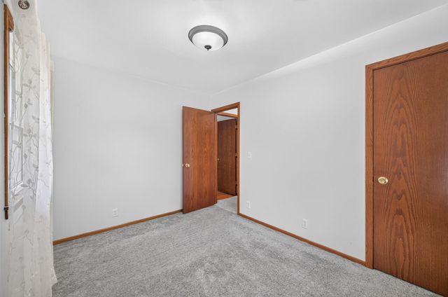 11571 Kumquat Street NW, Coon Rapids, MN 55448